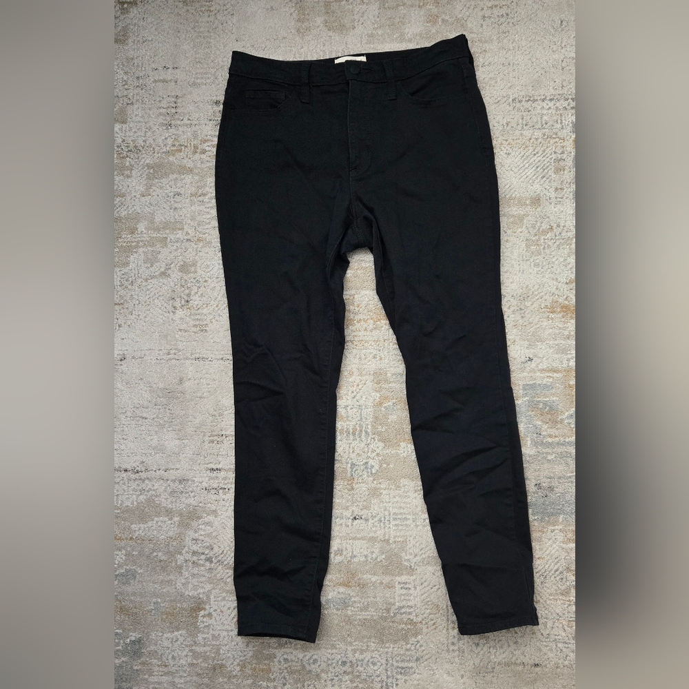 Universal Thread Women's Black Skinny Jeans